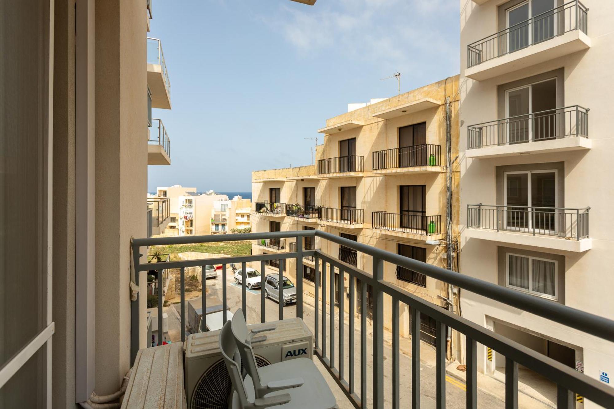 Red Rose Apartment Marsalforn Exterior photo